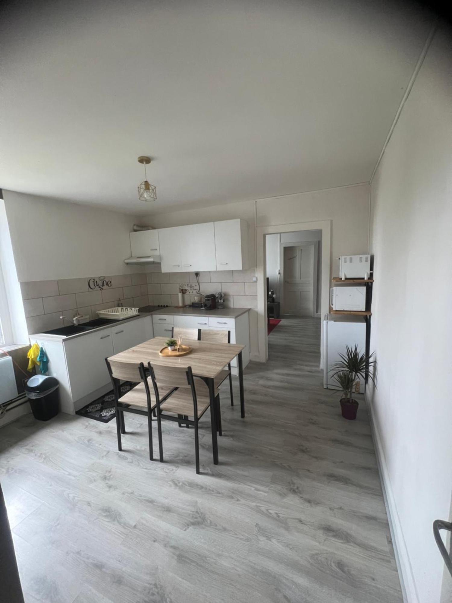 Appartement Thaon Les Vosges Esterno foto